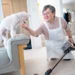 愛犬を迎えた後の大掃除！掃除する際の重要ポイントや使用する洗剤の注意点とは？