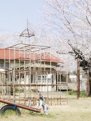 春の校庭