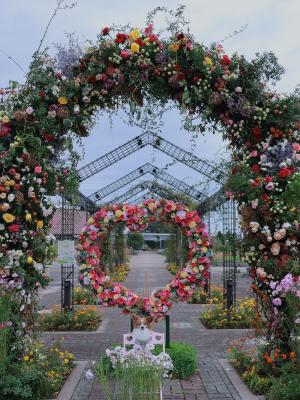 お花のアーチ
