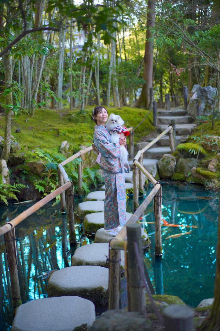 天授庵のお庭にて